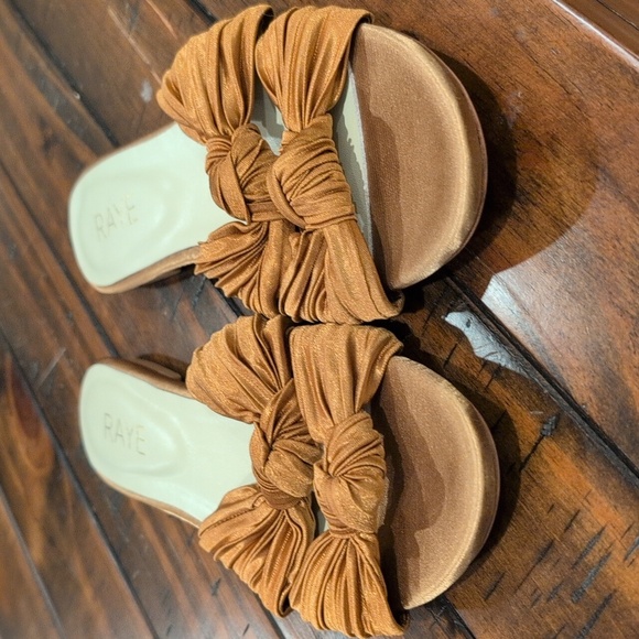 Raye silky knot slides New - Picture 3 of 8